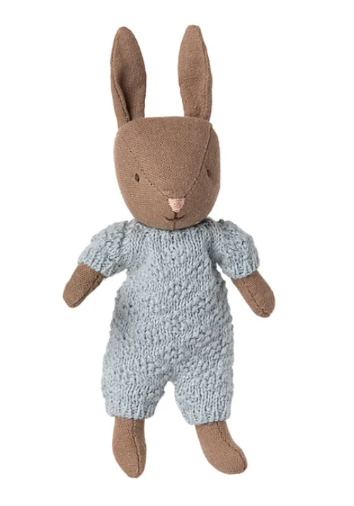 Maileg Rabbit Micro Brown Blue Knitted Suit