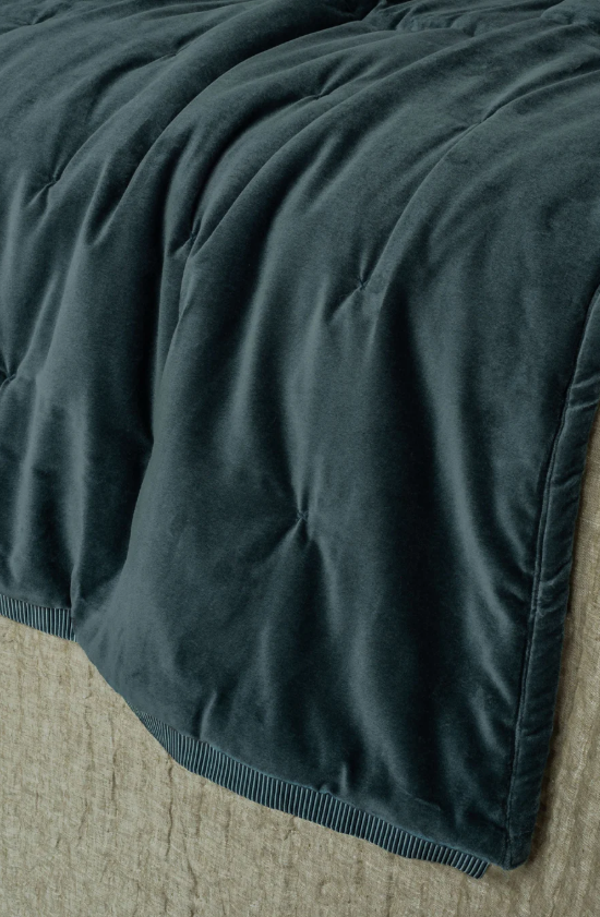 Bianca Lorenne 'Riga Prussian Blue' Velvet Comforter