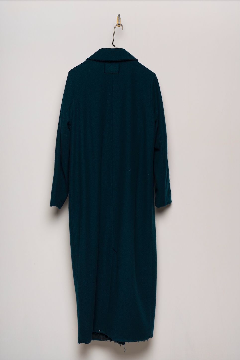 Aequamente Long Cashmere Coat - Navy