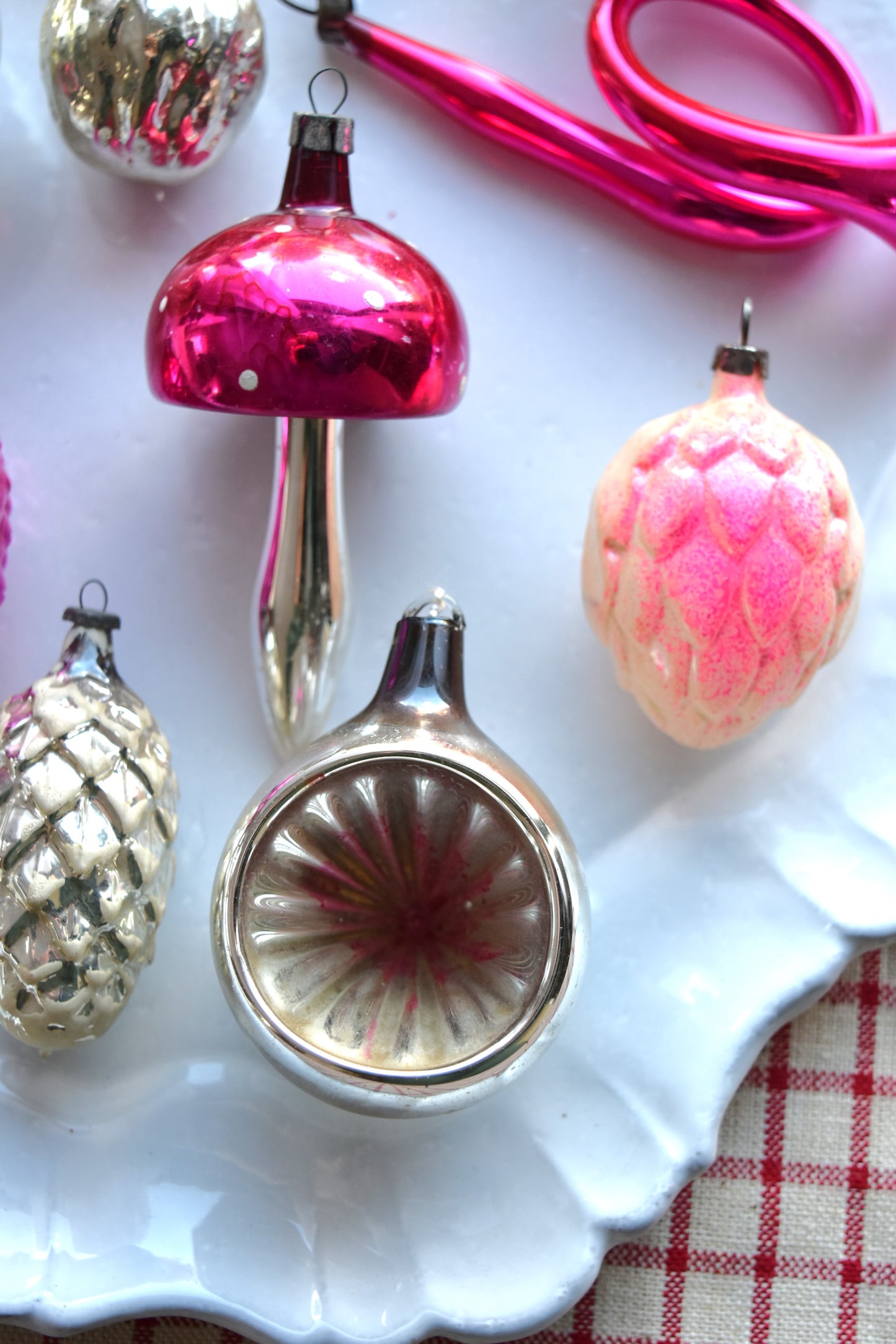 Vintage European Ornament Set - Pink I