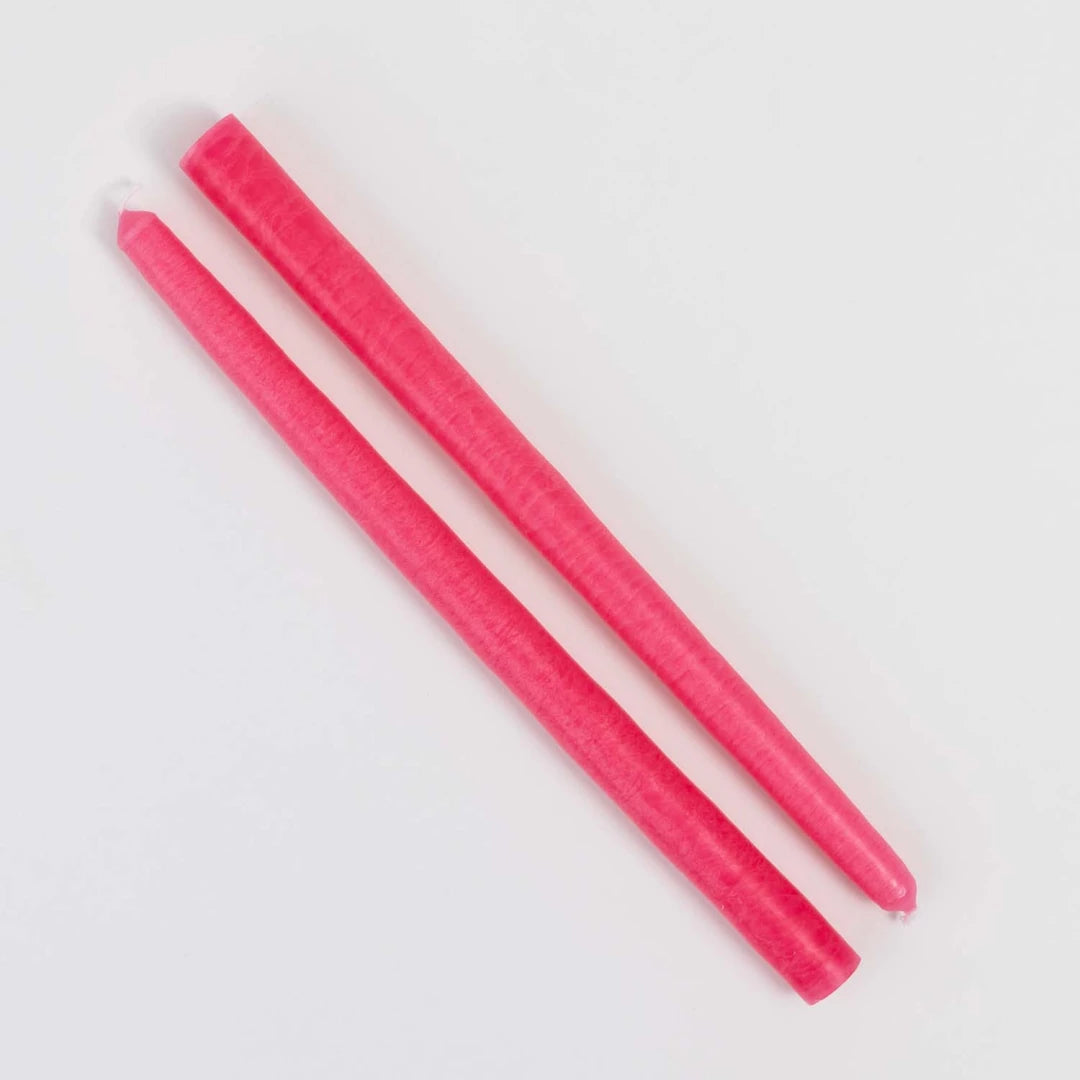French Coloured Pair Of Candlesticks - Fuchsia