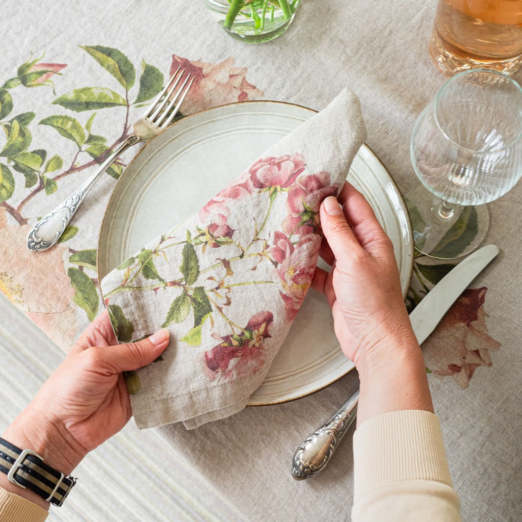 European Linen 'Roses' Set of 6 Linen Napkins - Natural
