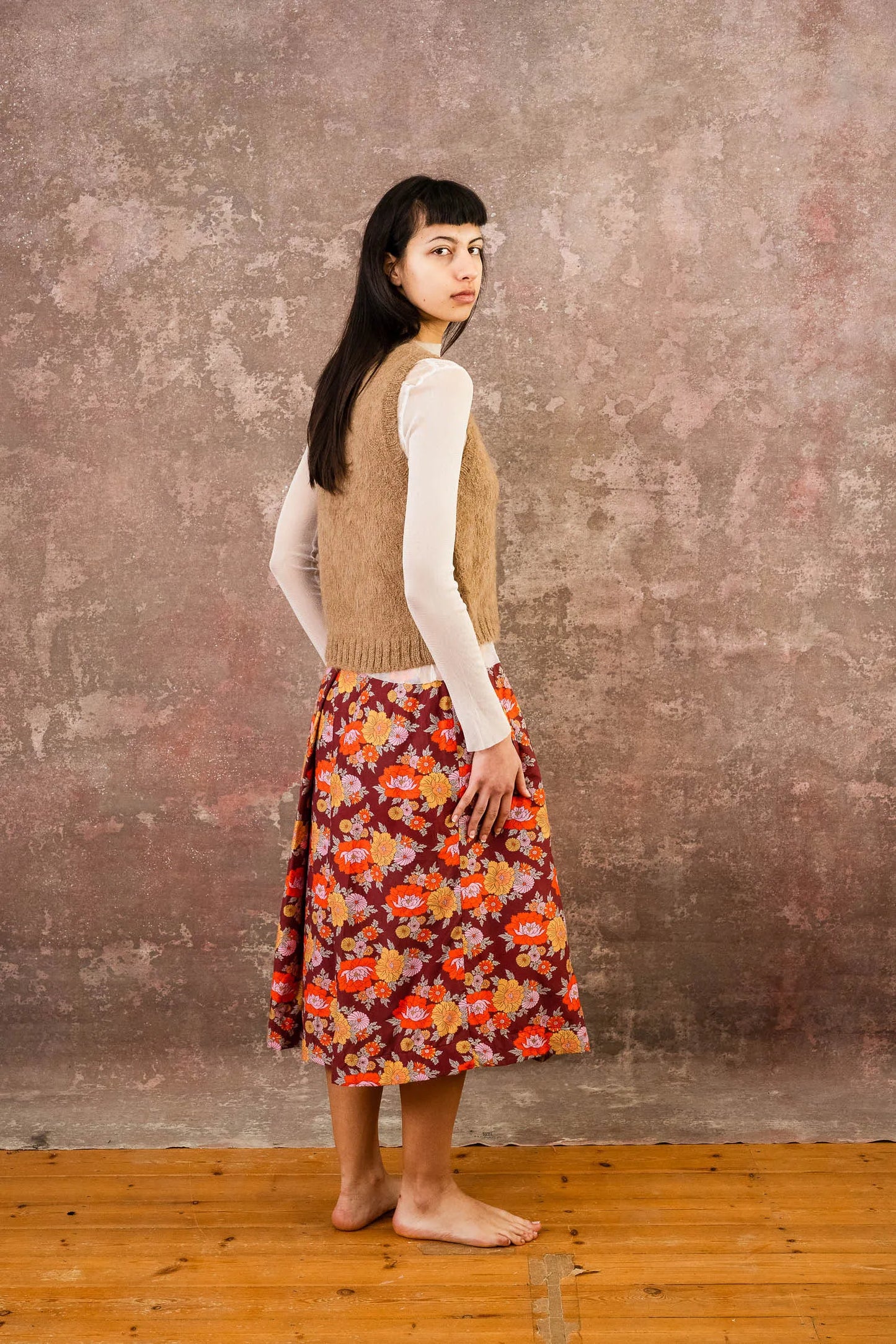 Sula Fluffy Alpaca Knit Vest - Beige