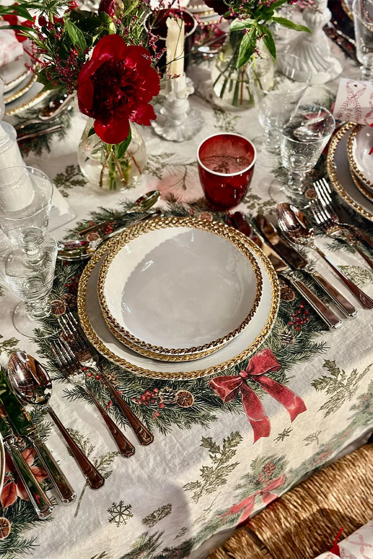 Summerill & Bishop 'Garland' Linen Tablecloth