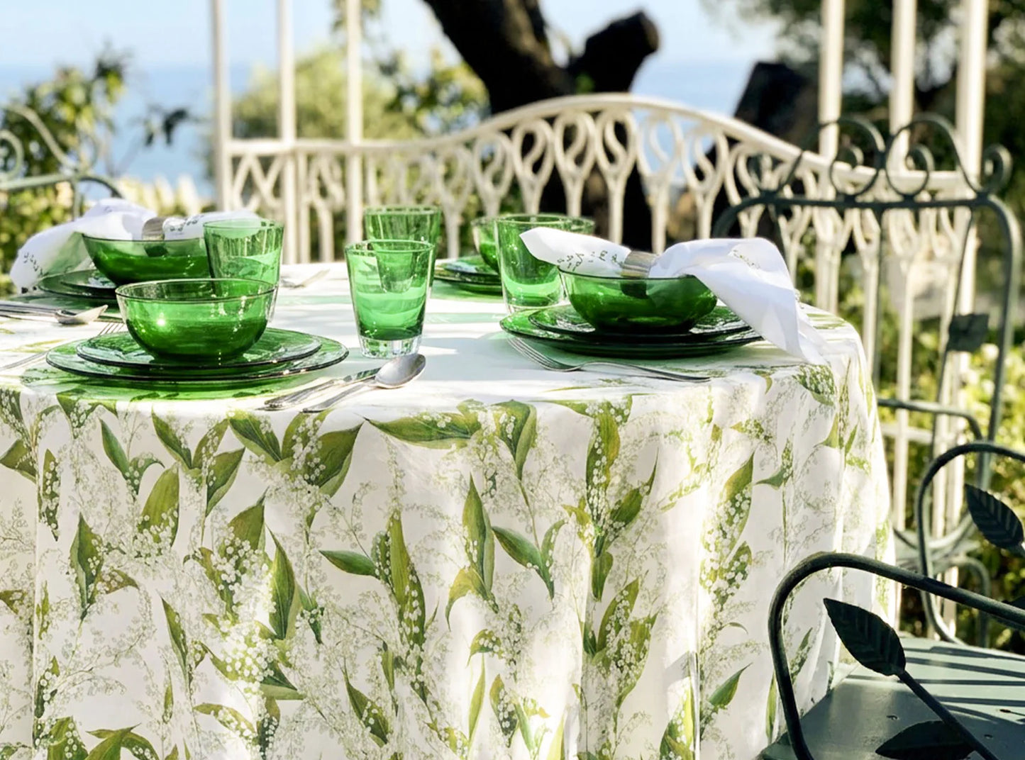 Summerill & Bishop 'Lily Of The Valley' Round Linen Tablecloth