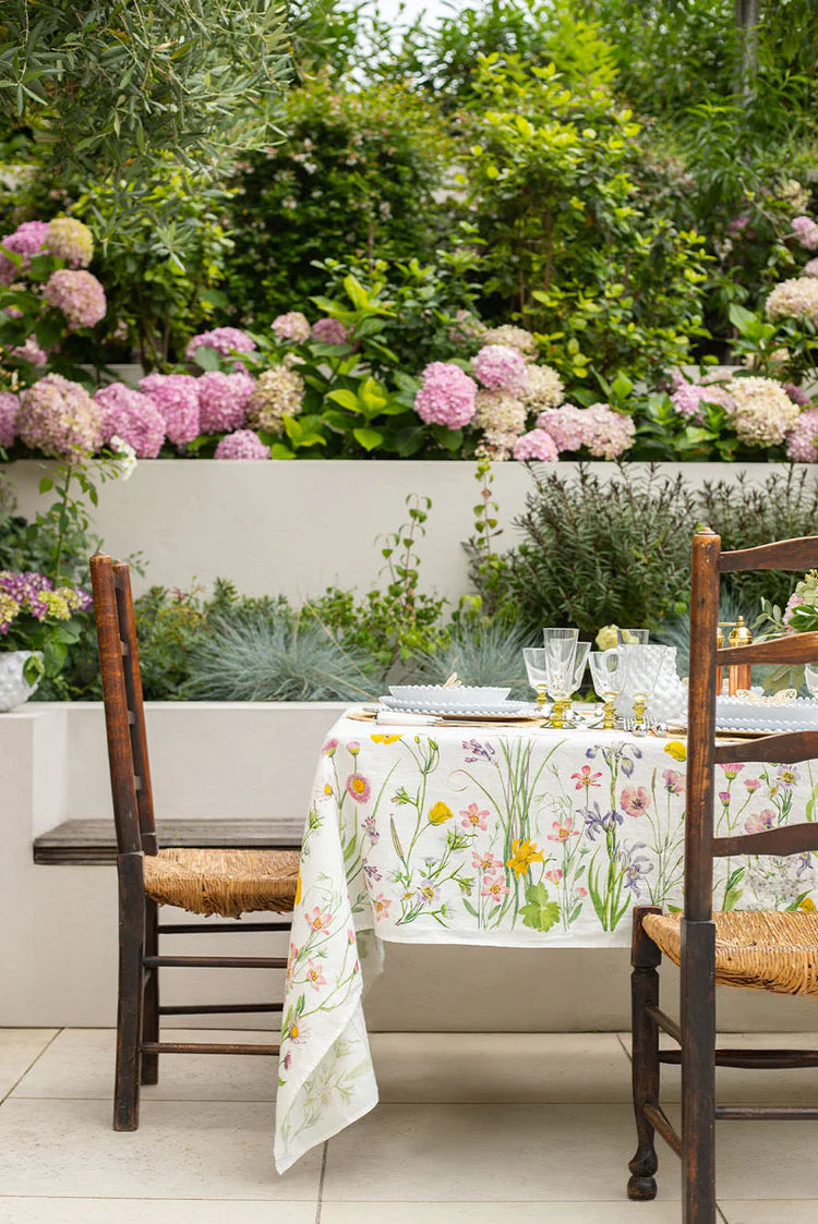 Summerill & Bishop 'Our June' Linen Tablecloth
