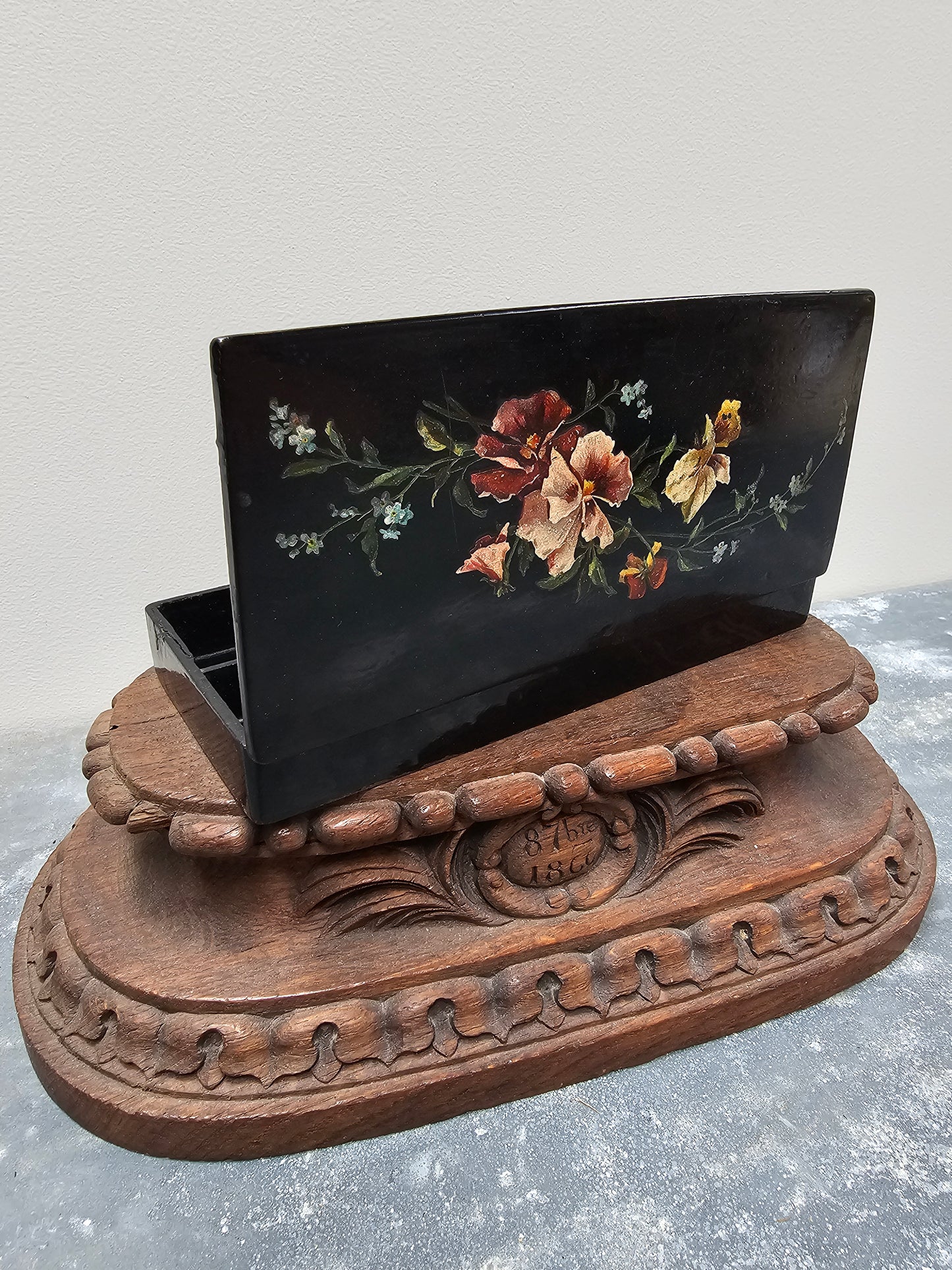 Antique Belgian 'Pansy' Bois de Spa - Laquered Box