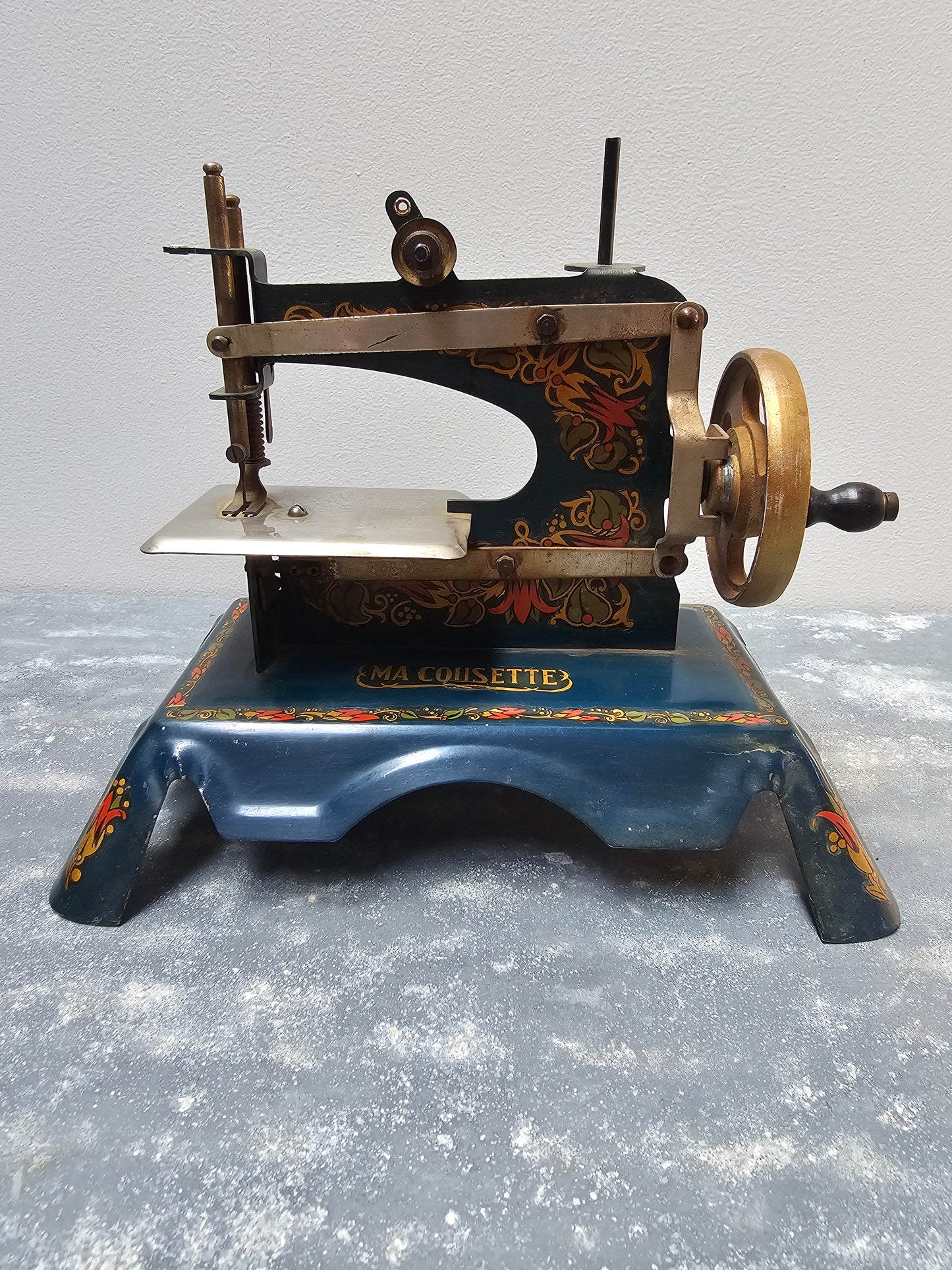 Antique French 'Ma Cousette' Hand-Crank Sewing Machine - V