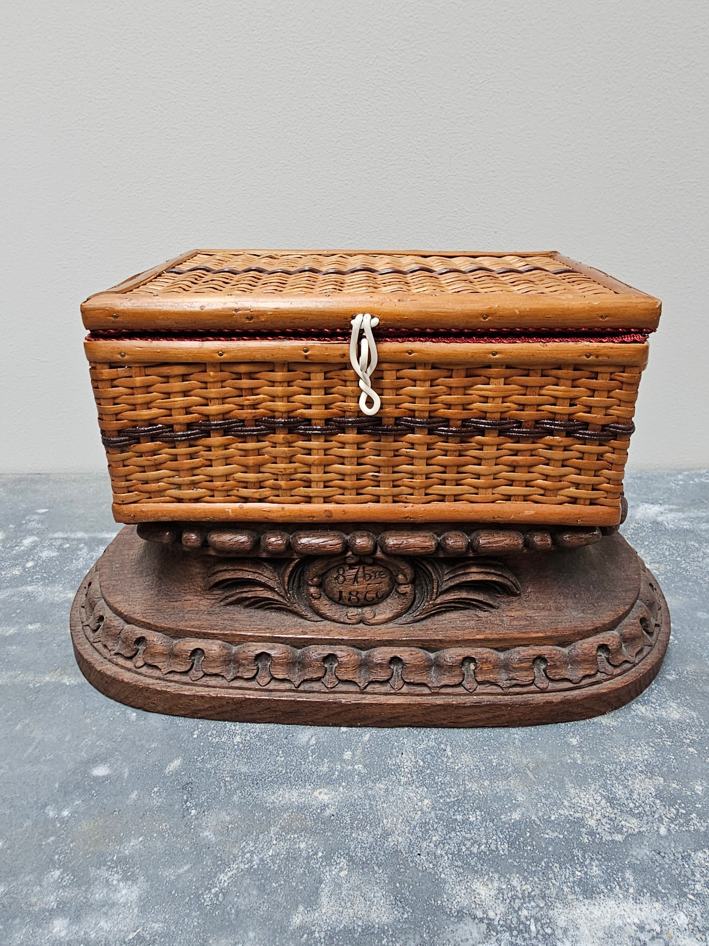 Vintage French Sewing Basket with Raspberry Lining