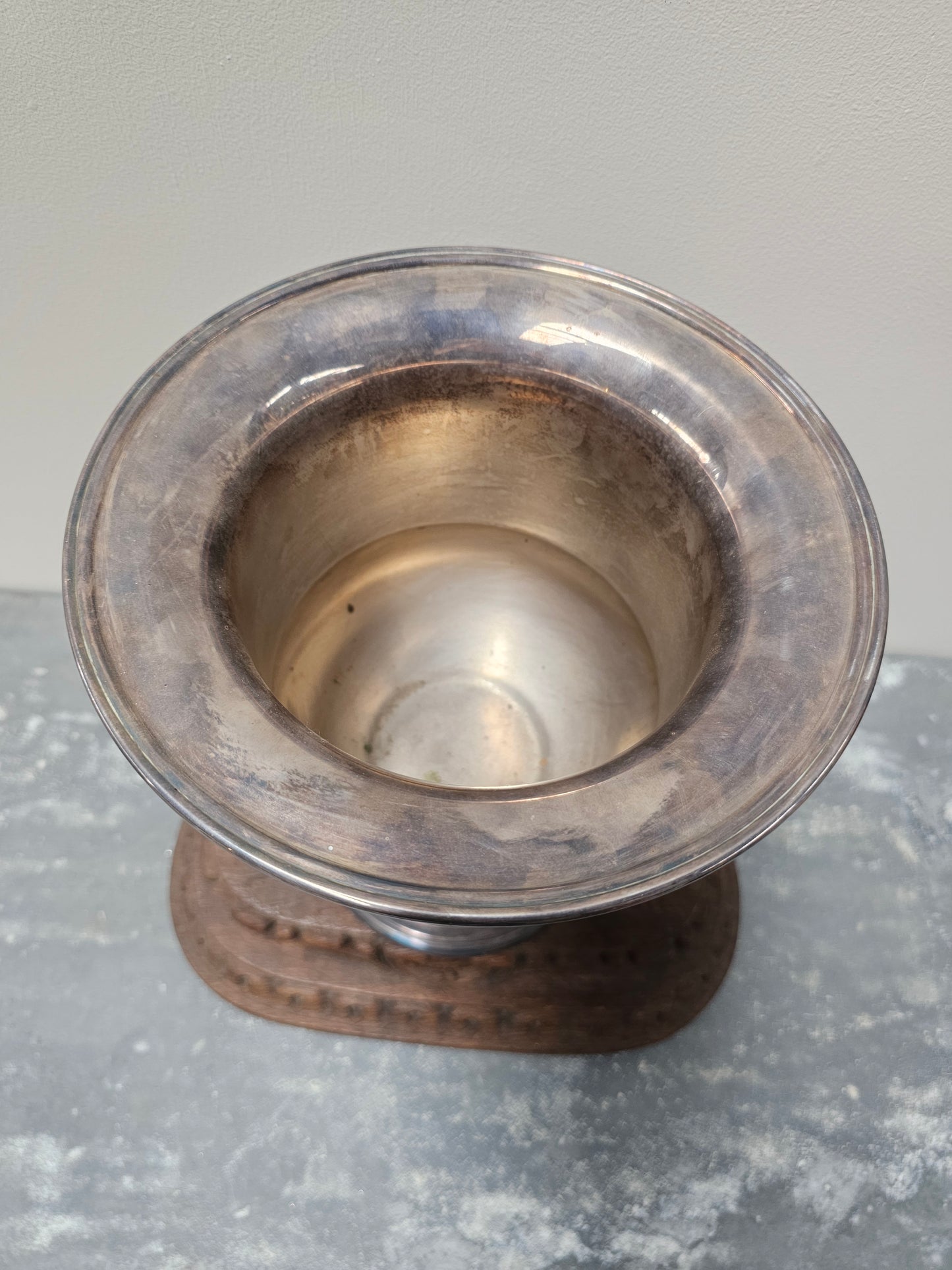 Vintage Oneida Silver Champagne Bucket
