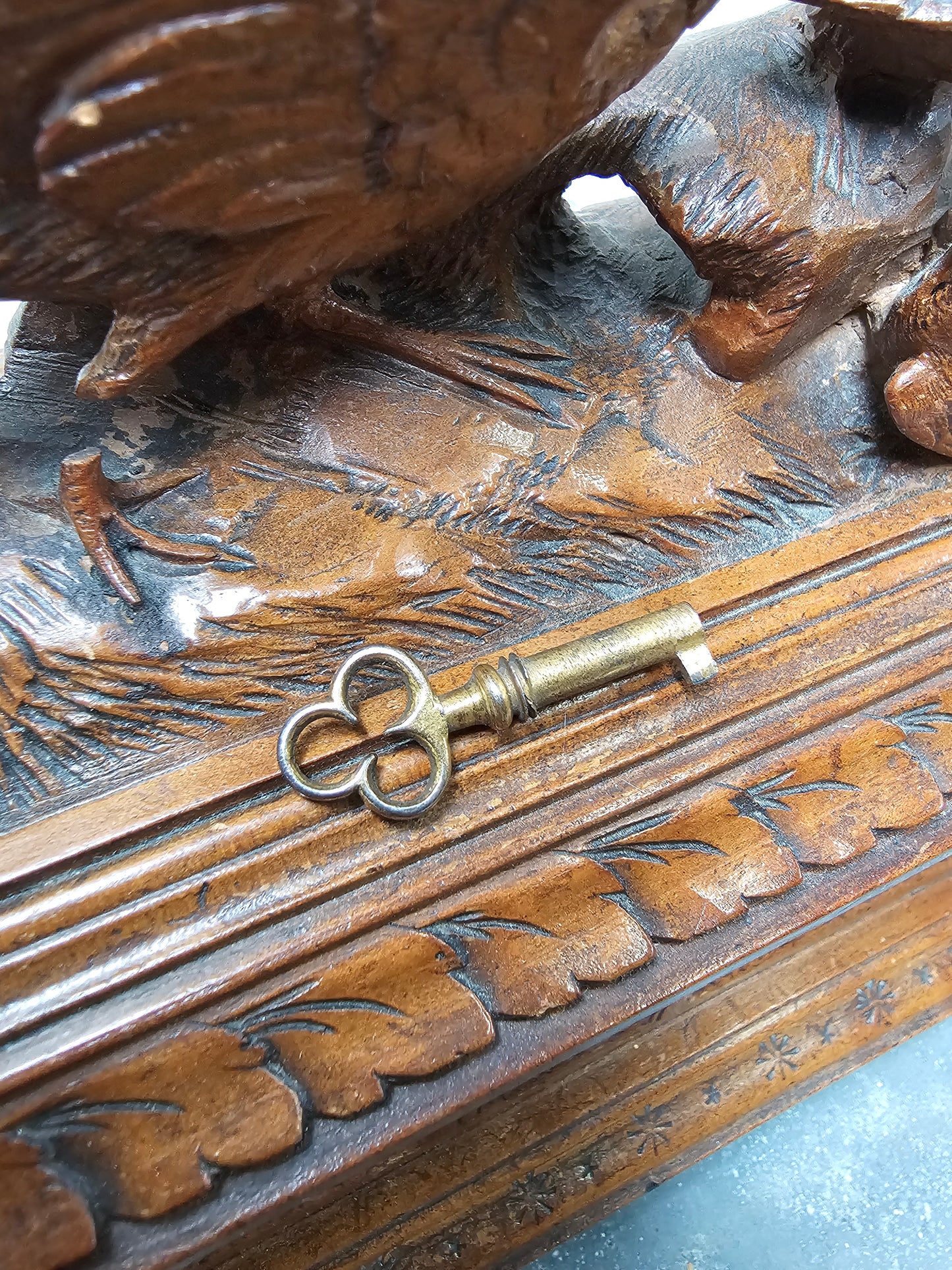 Antique French 'Birds' Black Forest Carved Wooden Box