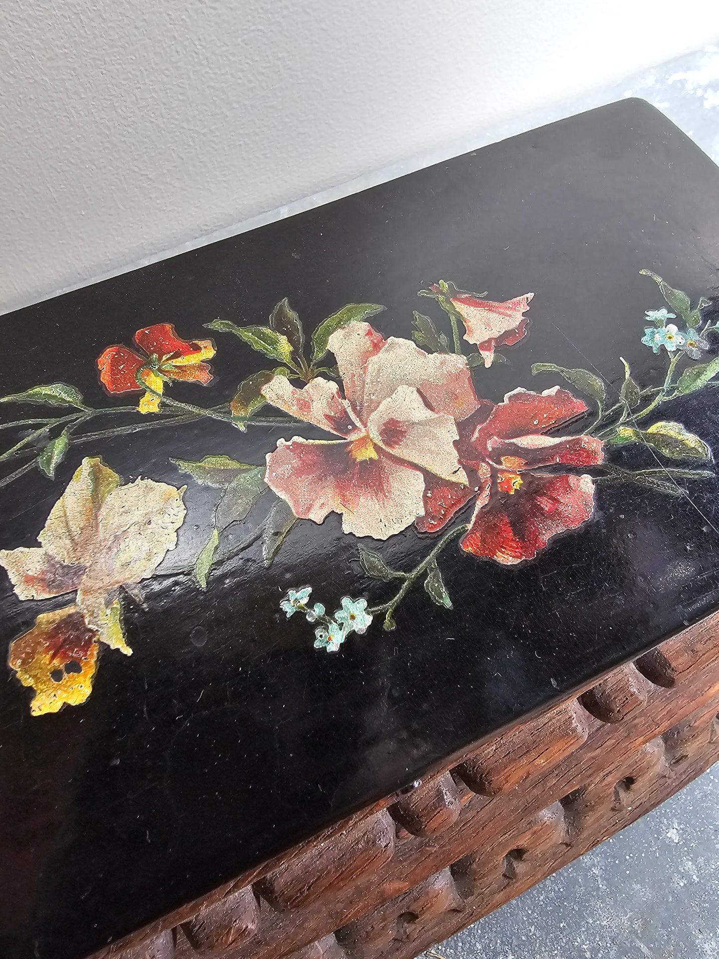 Antique Belgian 'Pansy' Bois de Spa - Laquered Box