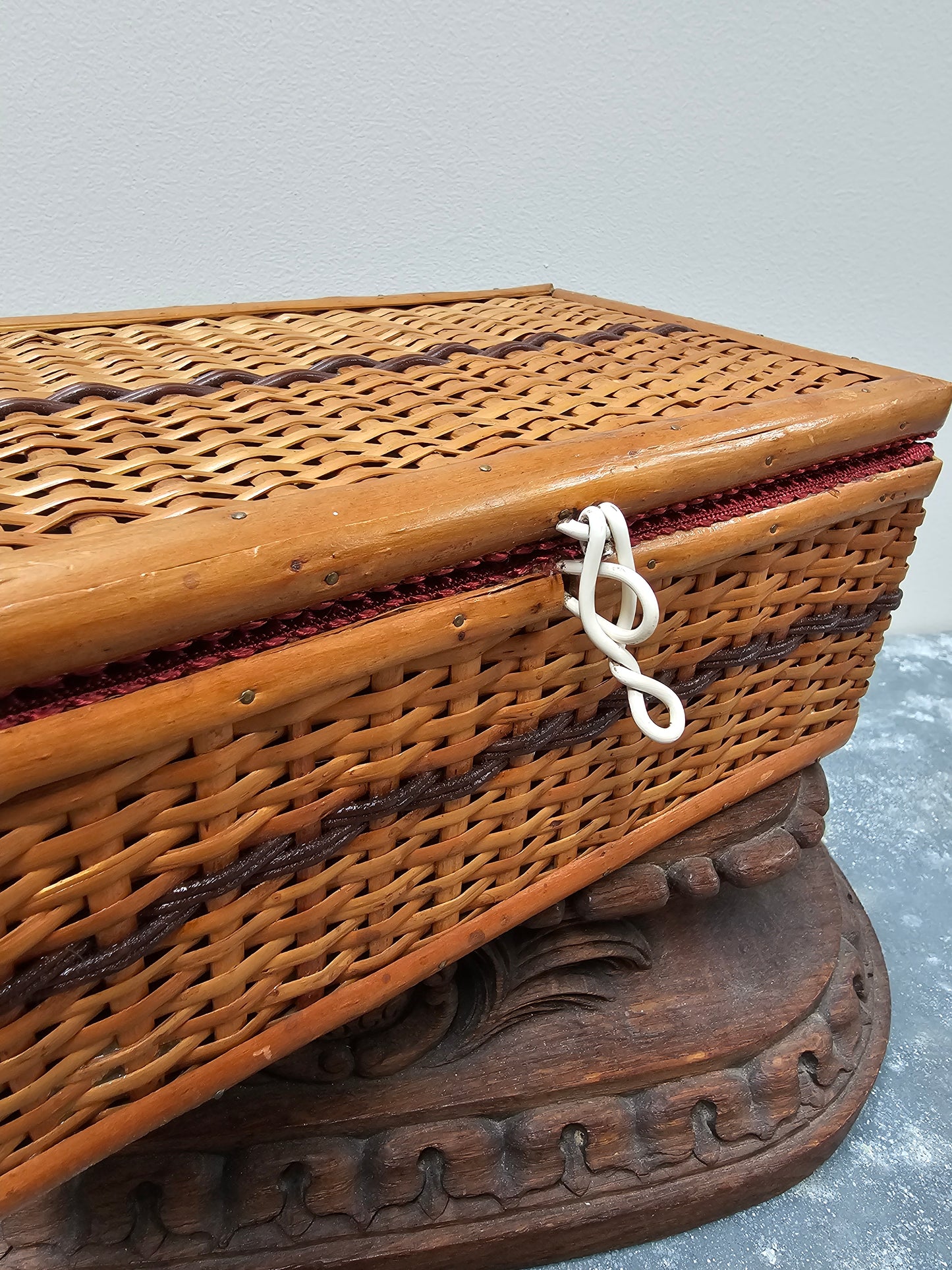 Vintage French Sewing Basket with Raspberry Lining