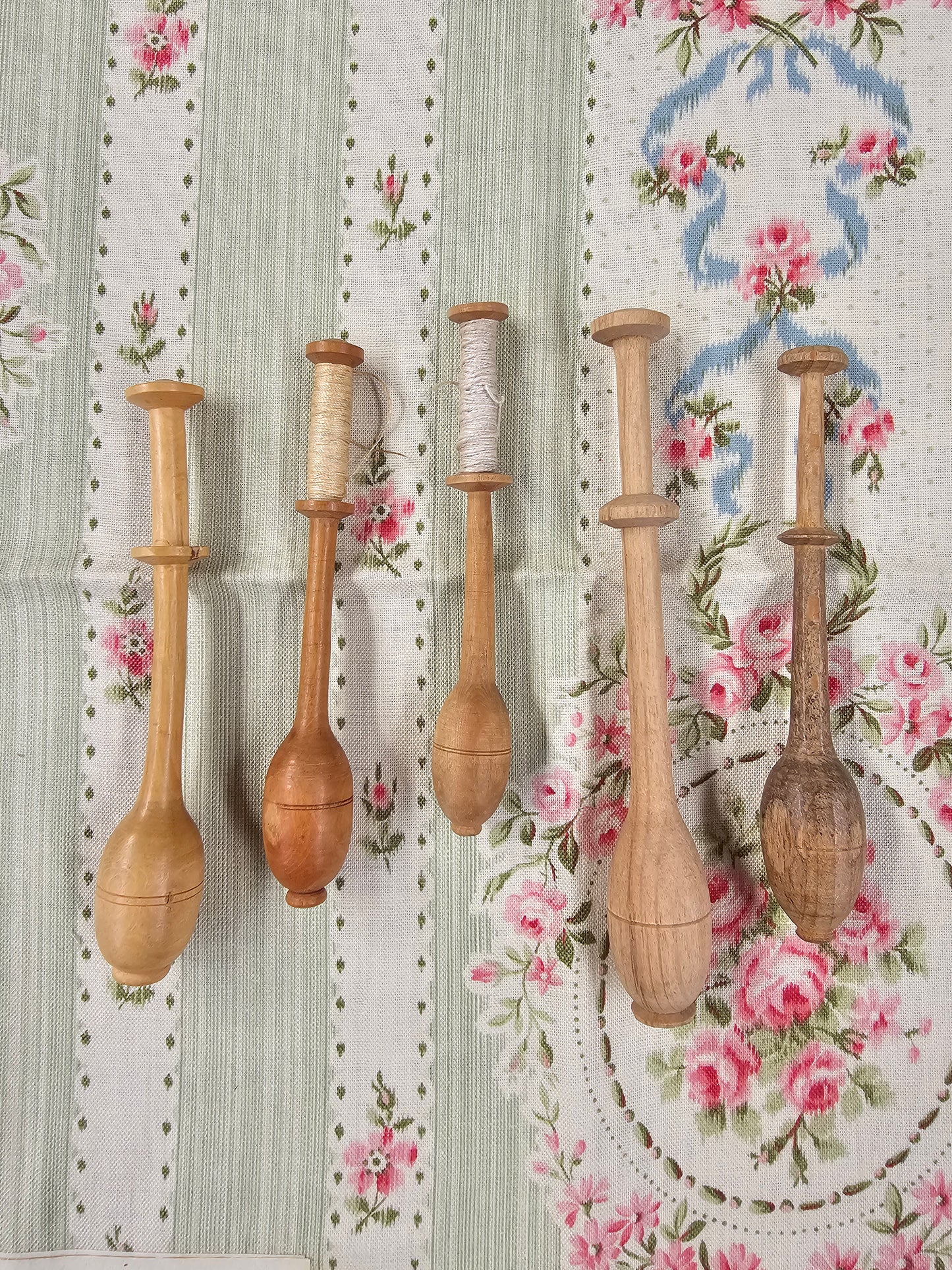 Antique French Lace Making Bobbins - Set of 5