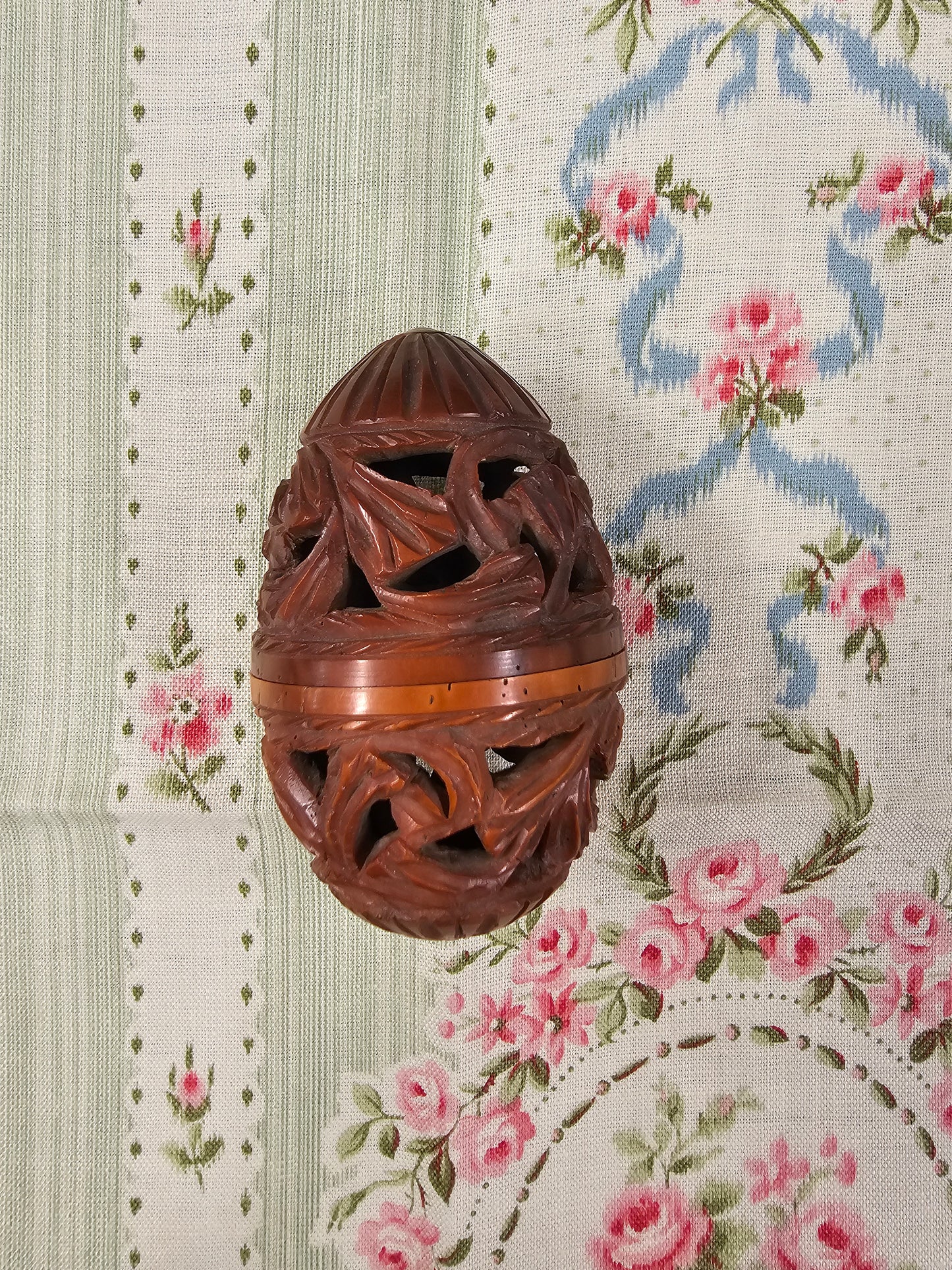 Antique French Sewing Egg