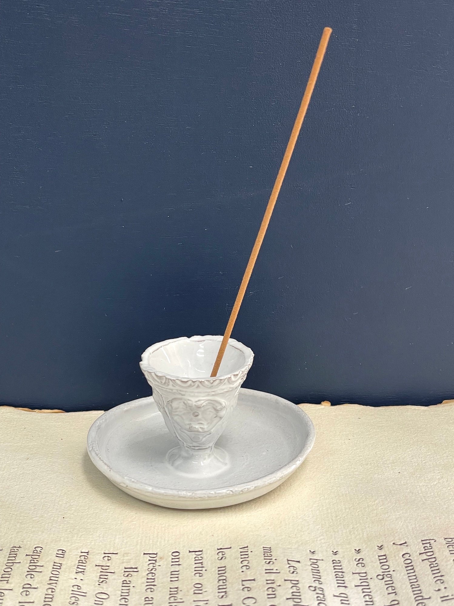 Astier de Villatte Fontaine Incense Holder Lily Pond