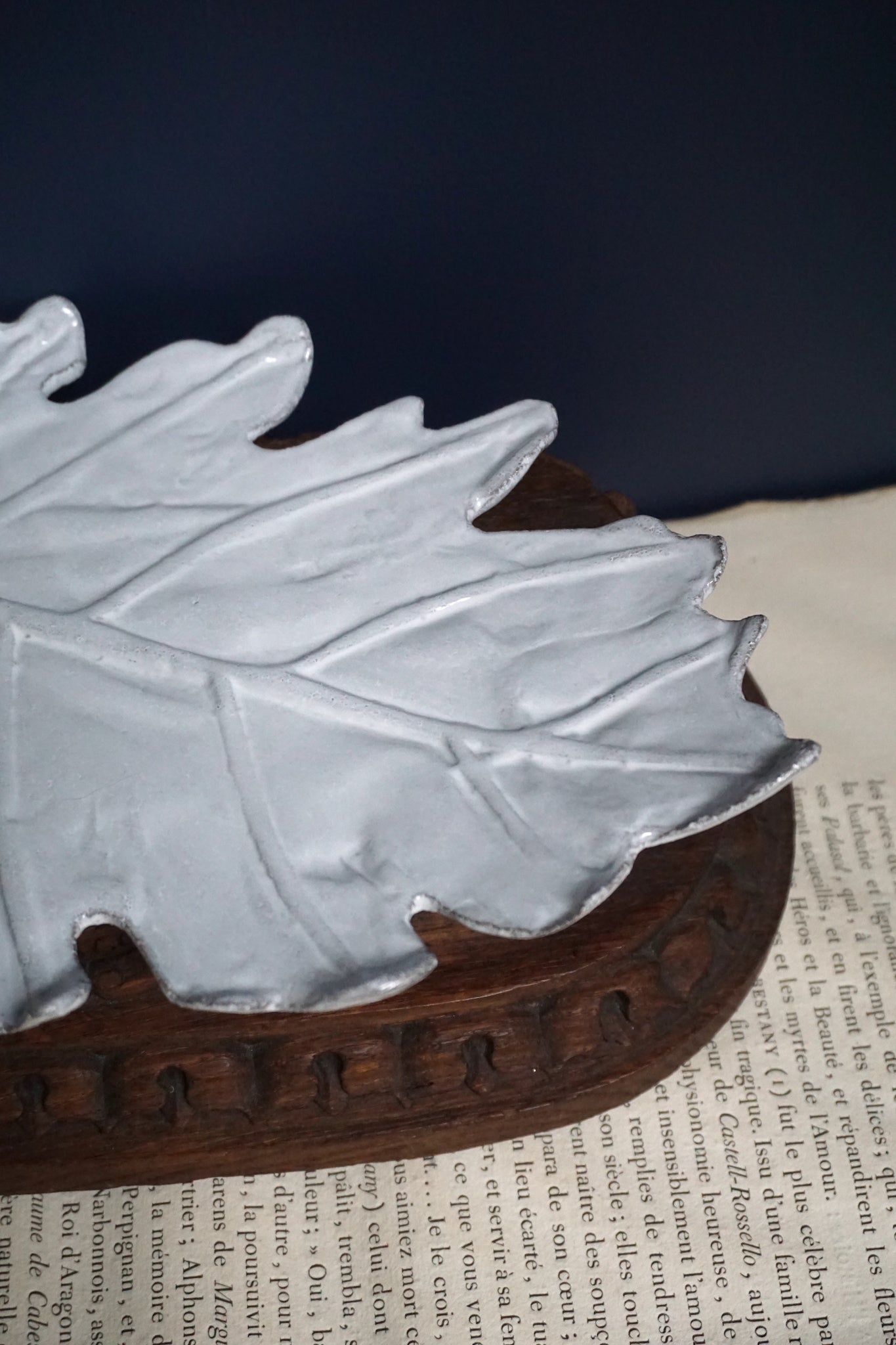 Astier de Villatte Setsuko Oak Leaf Ornament