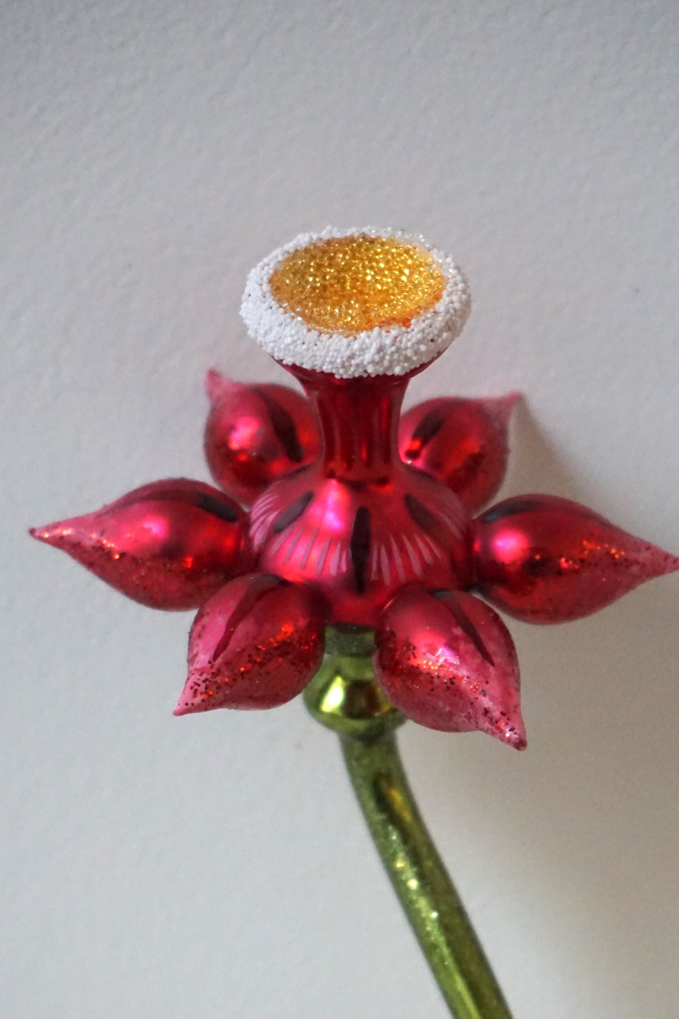 Polish Glass Christmas Ornament - Pink Daffodil