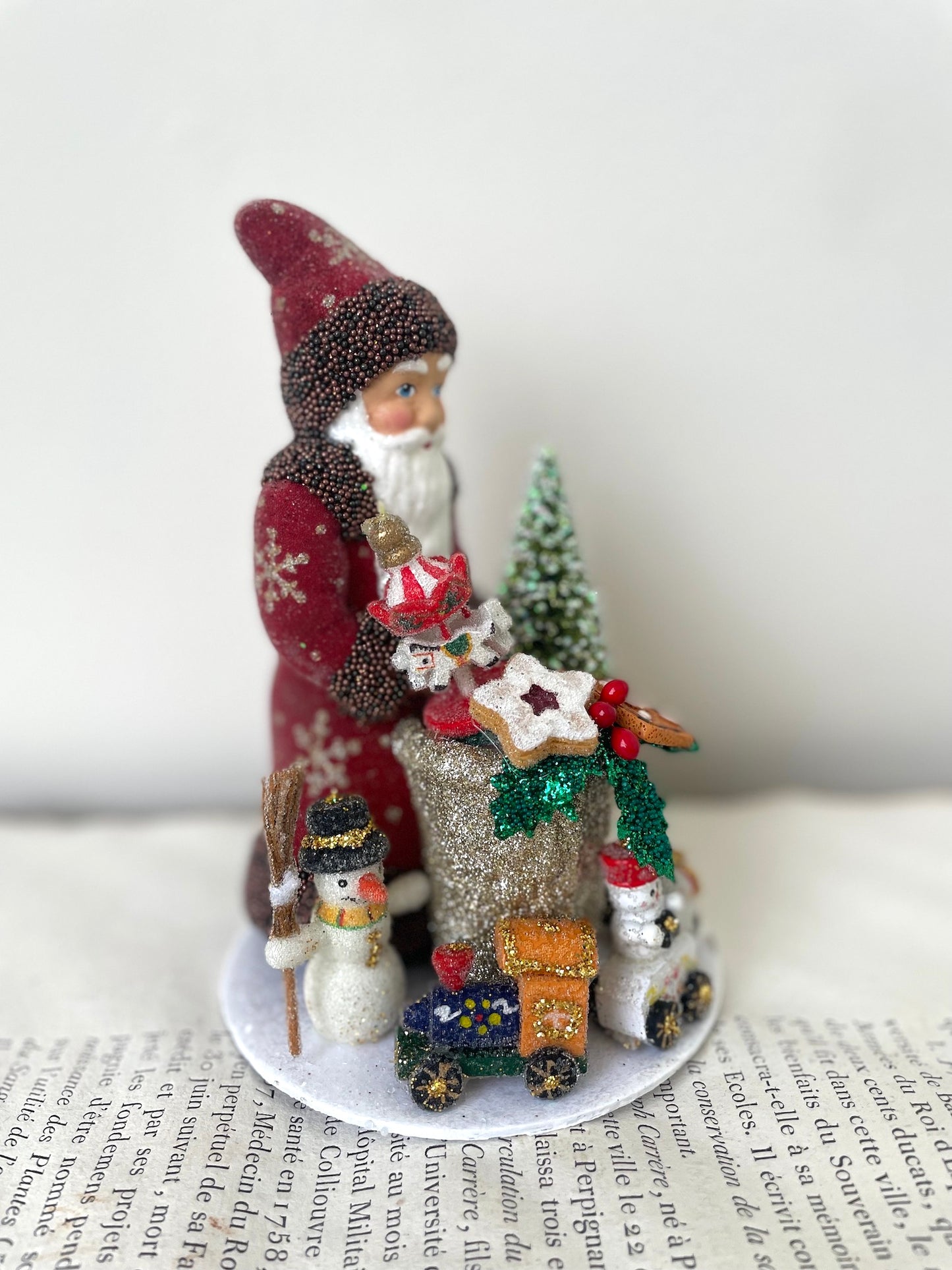 Handmade German Santa - Santa's Workshop