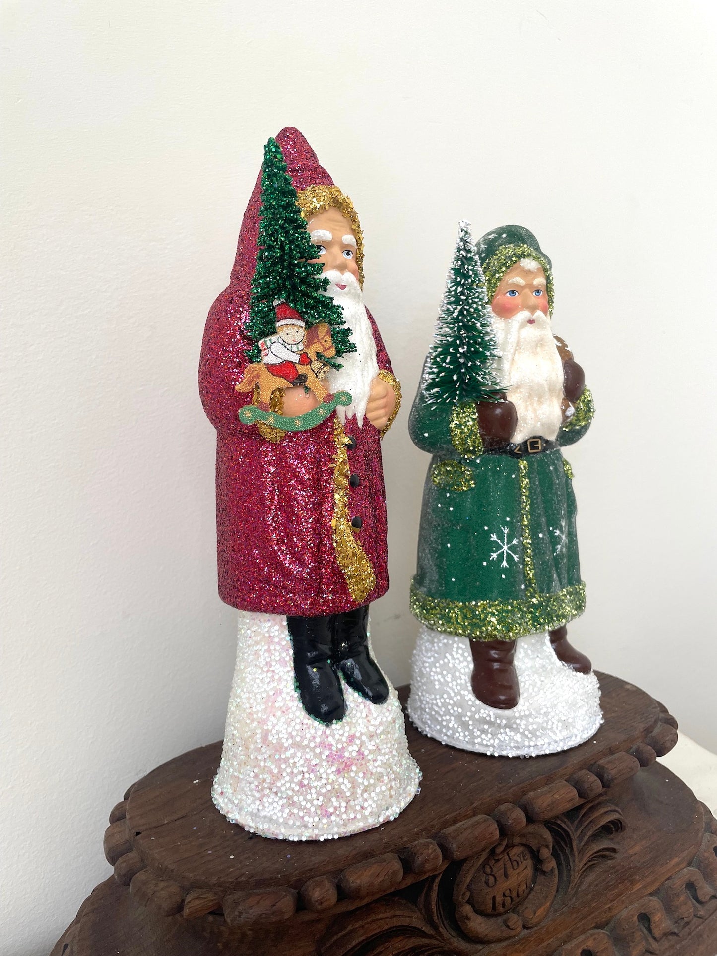 Handmade German Santas - Medium Green & Pink