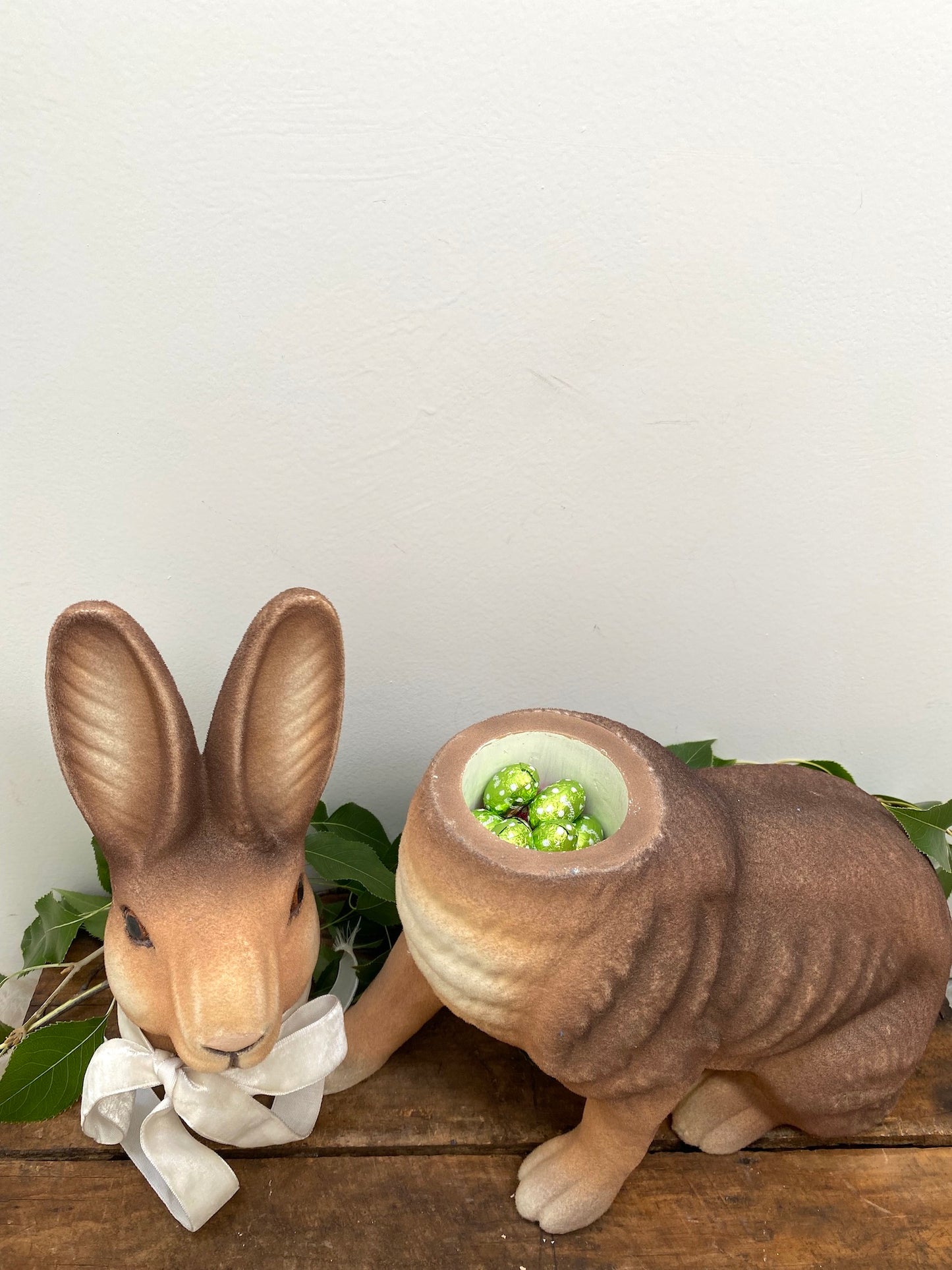 Nostalgic Brown 'Easter Bunny' Sitting Box