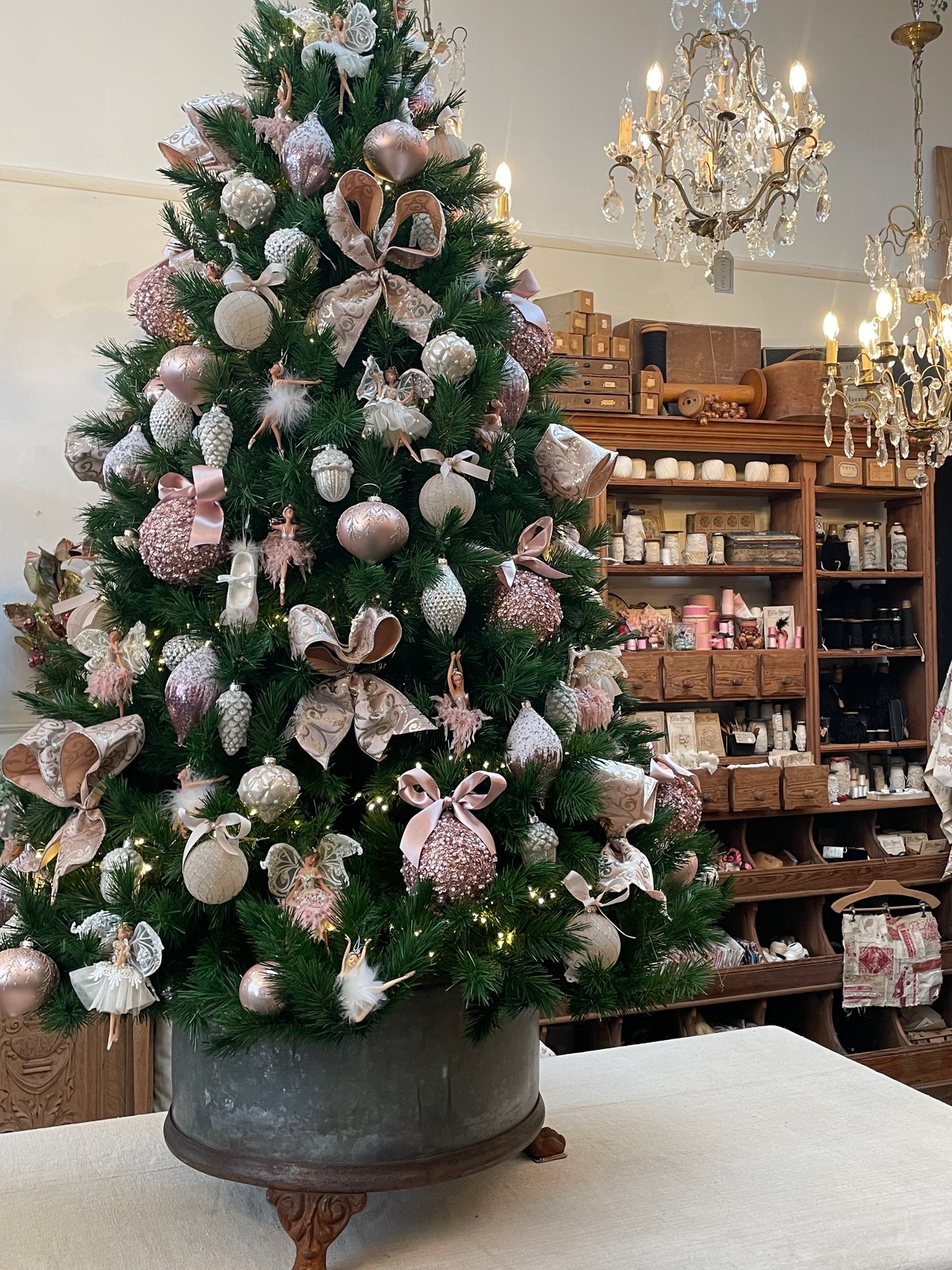 Christmas Tree LED Lustre Lights - 10 & 20 meters