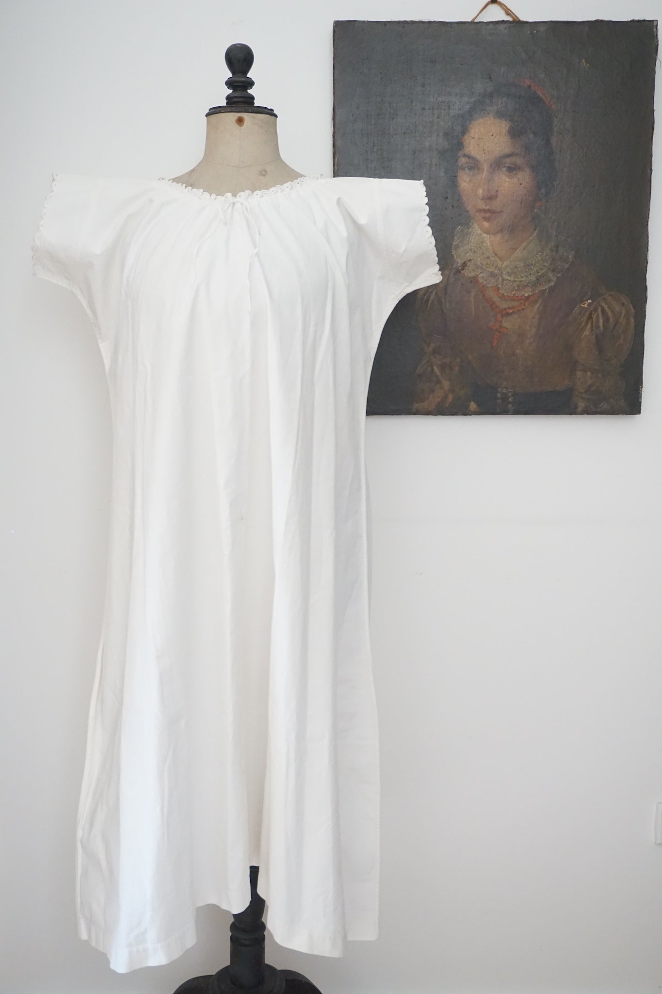 Vintage French Cotton Nightie with Scalloped Sleeves